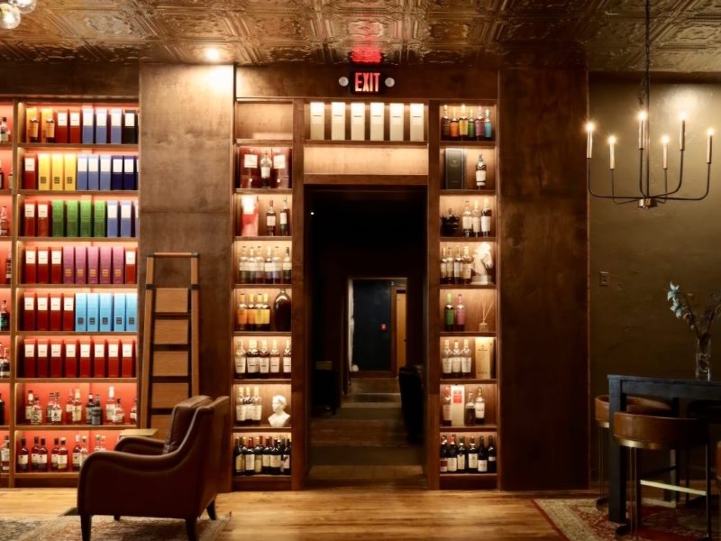 Entrance to the Lounge